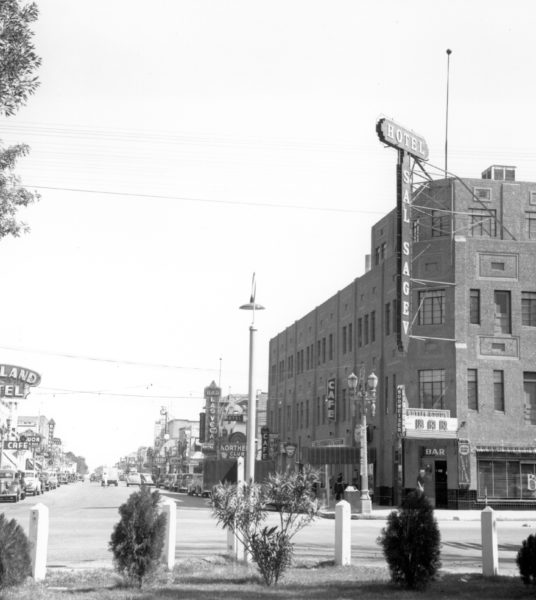 Golden Gate Hotel & Casino - Sal Sagev 1940